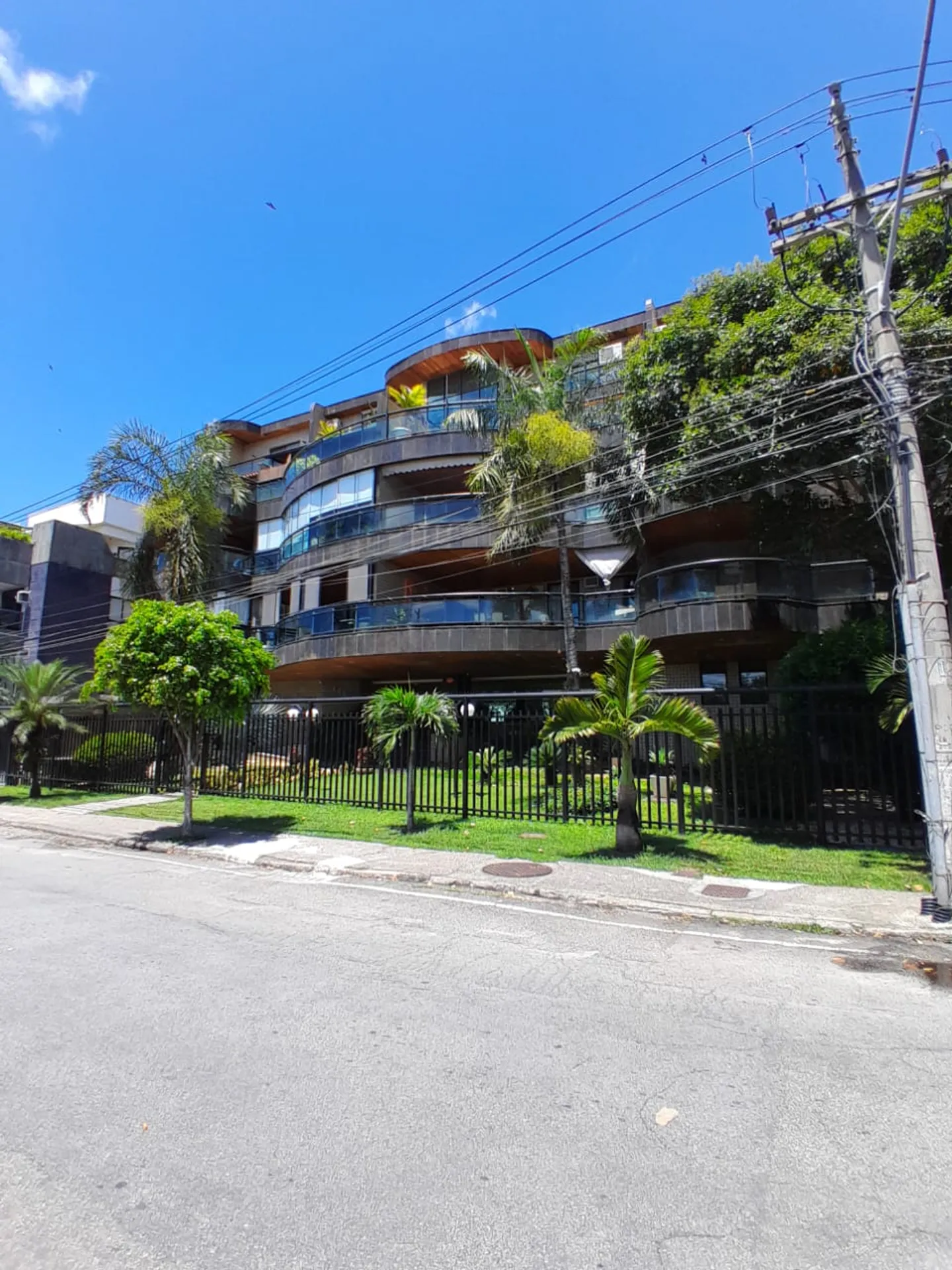 Apartamento com 3 suítes, 260 m² e 3 vagas — photo 15