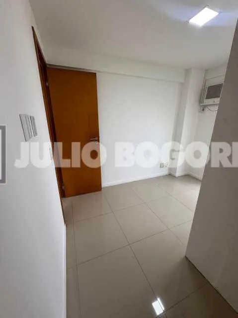 Apartamento de 4 quartos em condomínio com piscina coberta — photo 18
