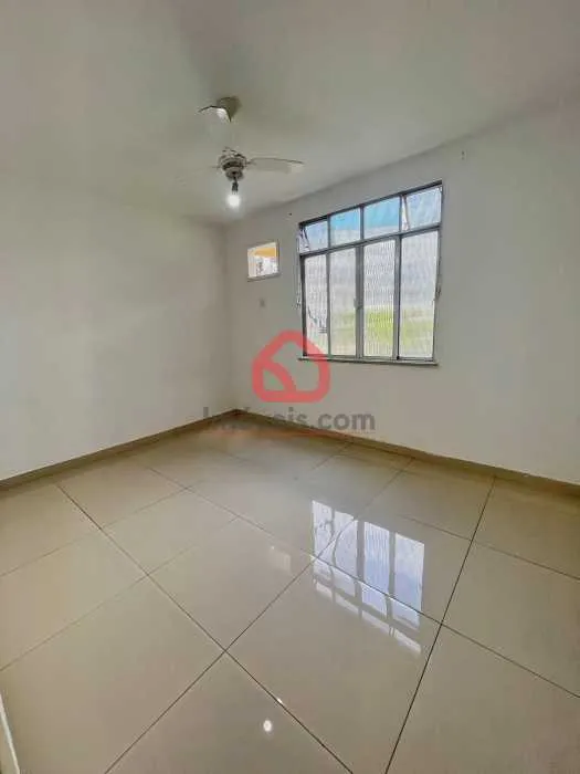 Furnished apartment, 50 m², with a glass-enclosed balcony — photo 3