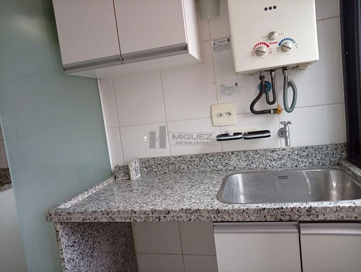 72 m² apartment with 3 bedrooms and 1 parking spot — photo 31