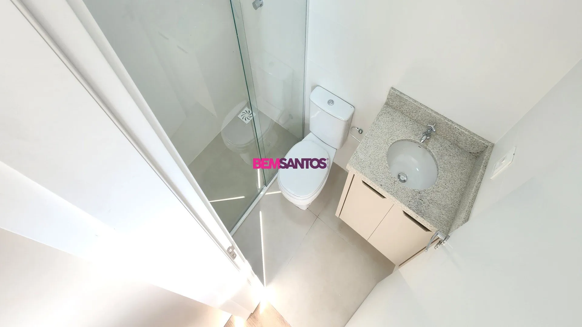 20 m² furnished studio with 1 parking space — photo 17