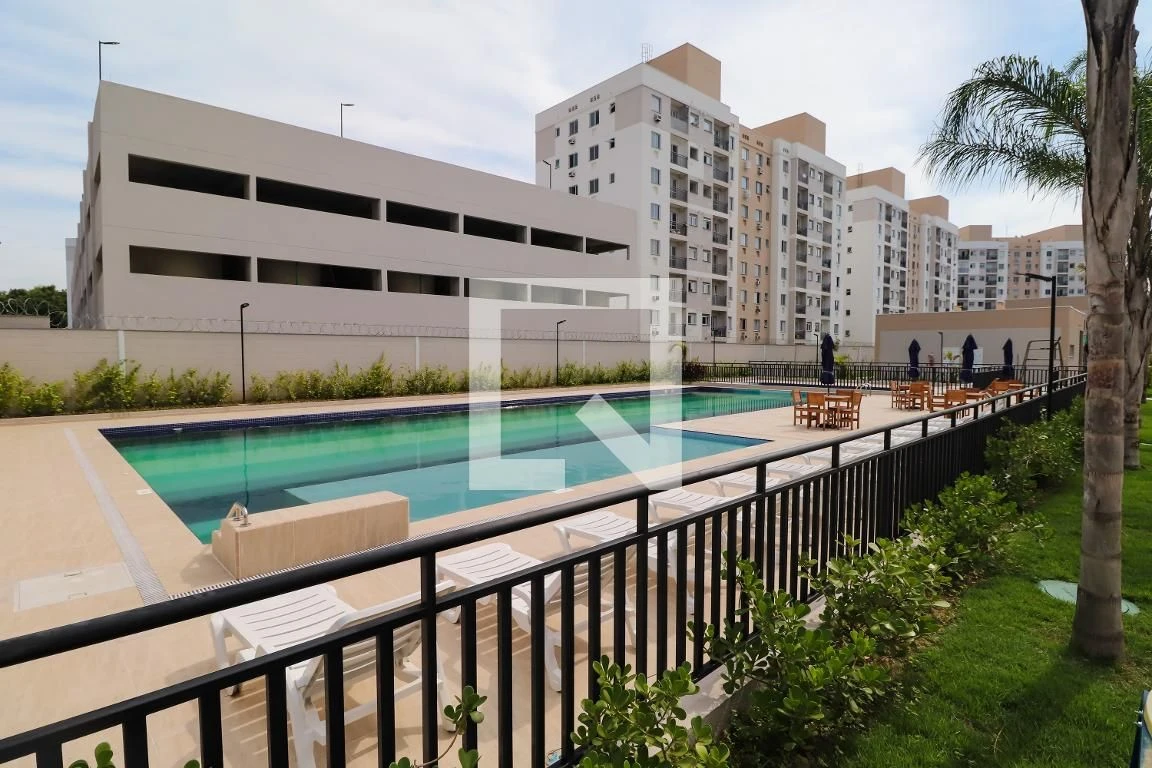 Furnished apartment, 50 m², with a glass-enclosed balcony — photo 17