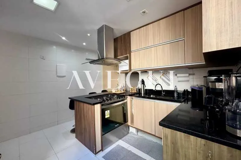 3-bedroom apartment with a washing machine in Rio de Janeiro — photo 25