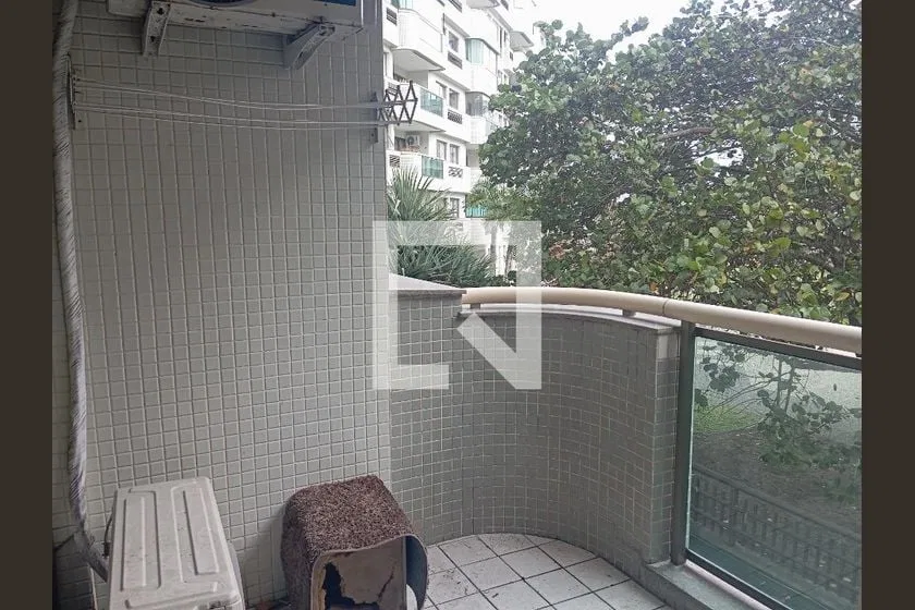 Apartamento mobiliado de 65 m² com varanda — photo 4