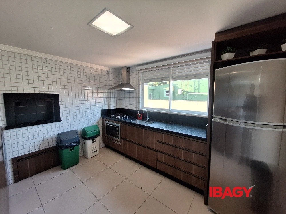Furnished apartment, 100 m², with a private BBQ — photo 3