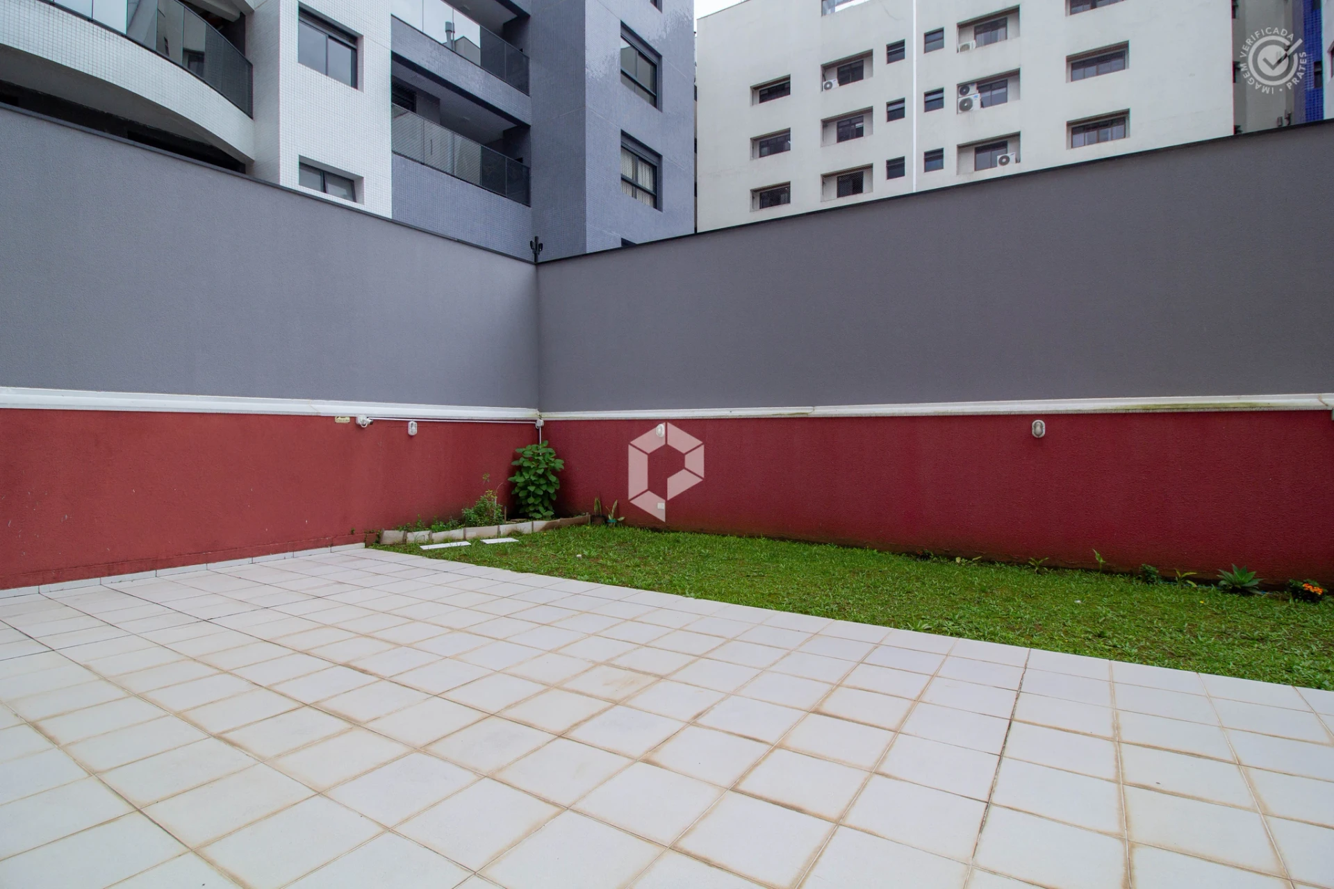 One-bedroom apartment with a home office in Curitiba