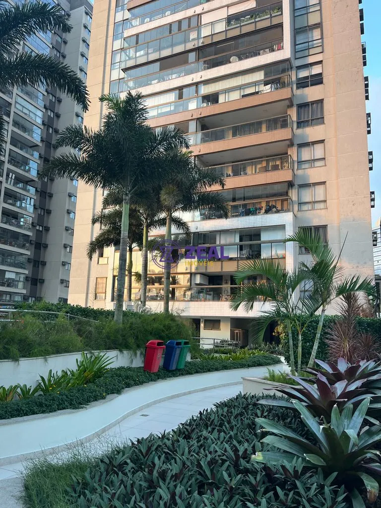 Furnished 82 m² apartment with 3 bedrooms and balcony — photo 22