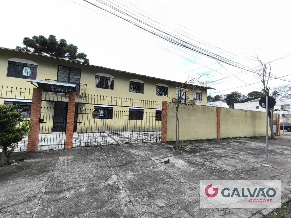 3-bedroom apartment with wood or laminate floors in Curitiba — photo 10