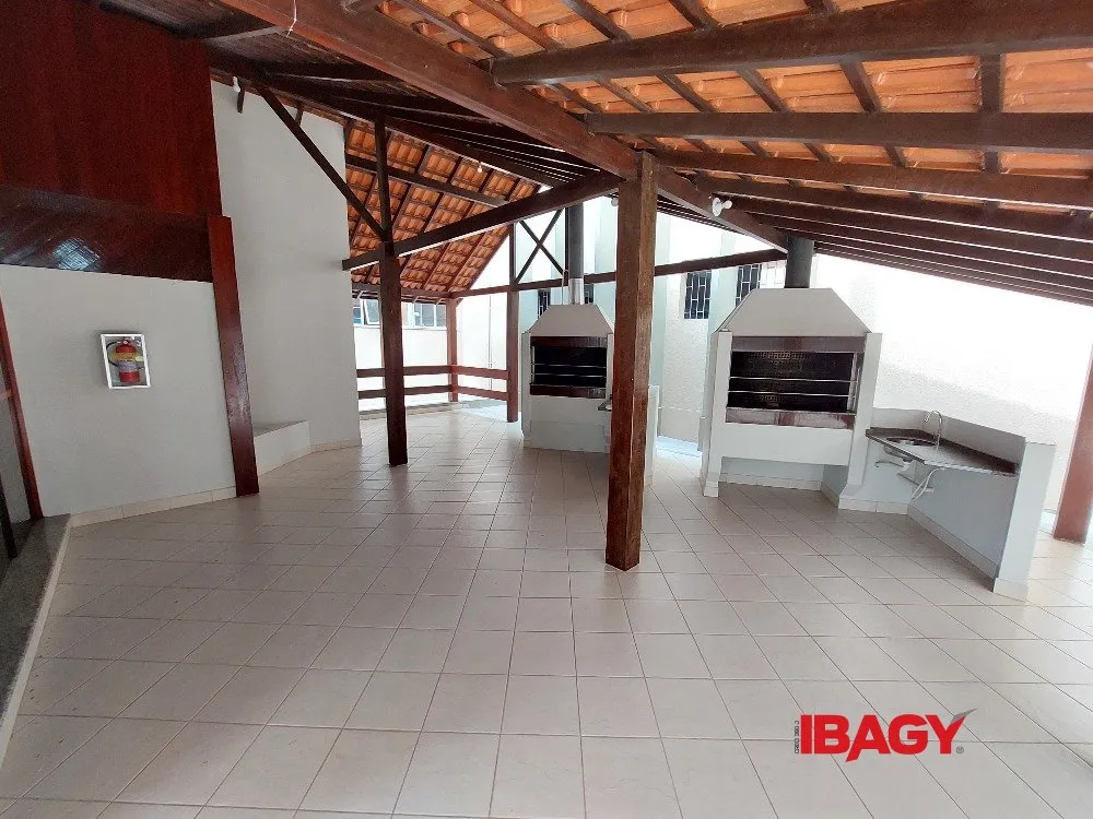 Departamento amueblado, 96 m², con vista al agua — photo 40