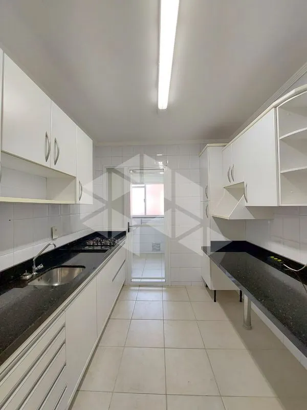 Apartamento de 88 m² com 3 dormitórios e 1 suíte
