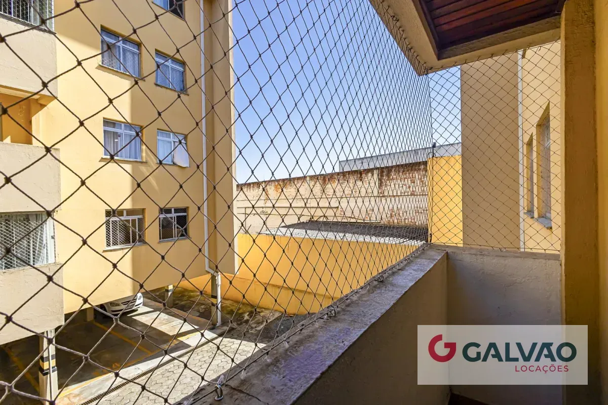 Apartamento con 3 dormitorios y balcón, 91,36 m² — photo 14