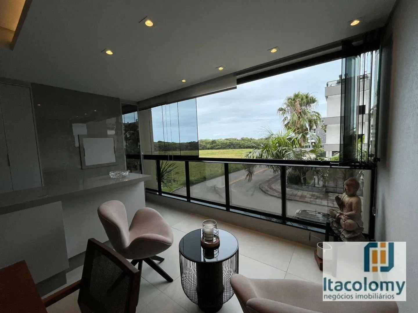 Apartment with 3 en-suite bedrooms and 116 m² — photo 26