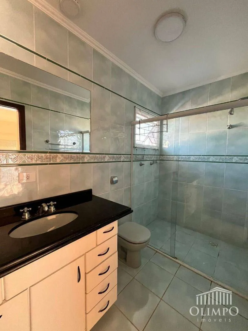 Unfurnished house with 4 bedrooms and a gas kitchen — photo 25