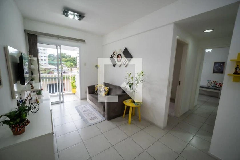 Apartamento mobiliado com 2 quartos e varanda — photo 3