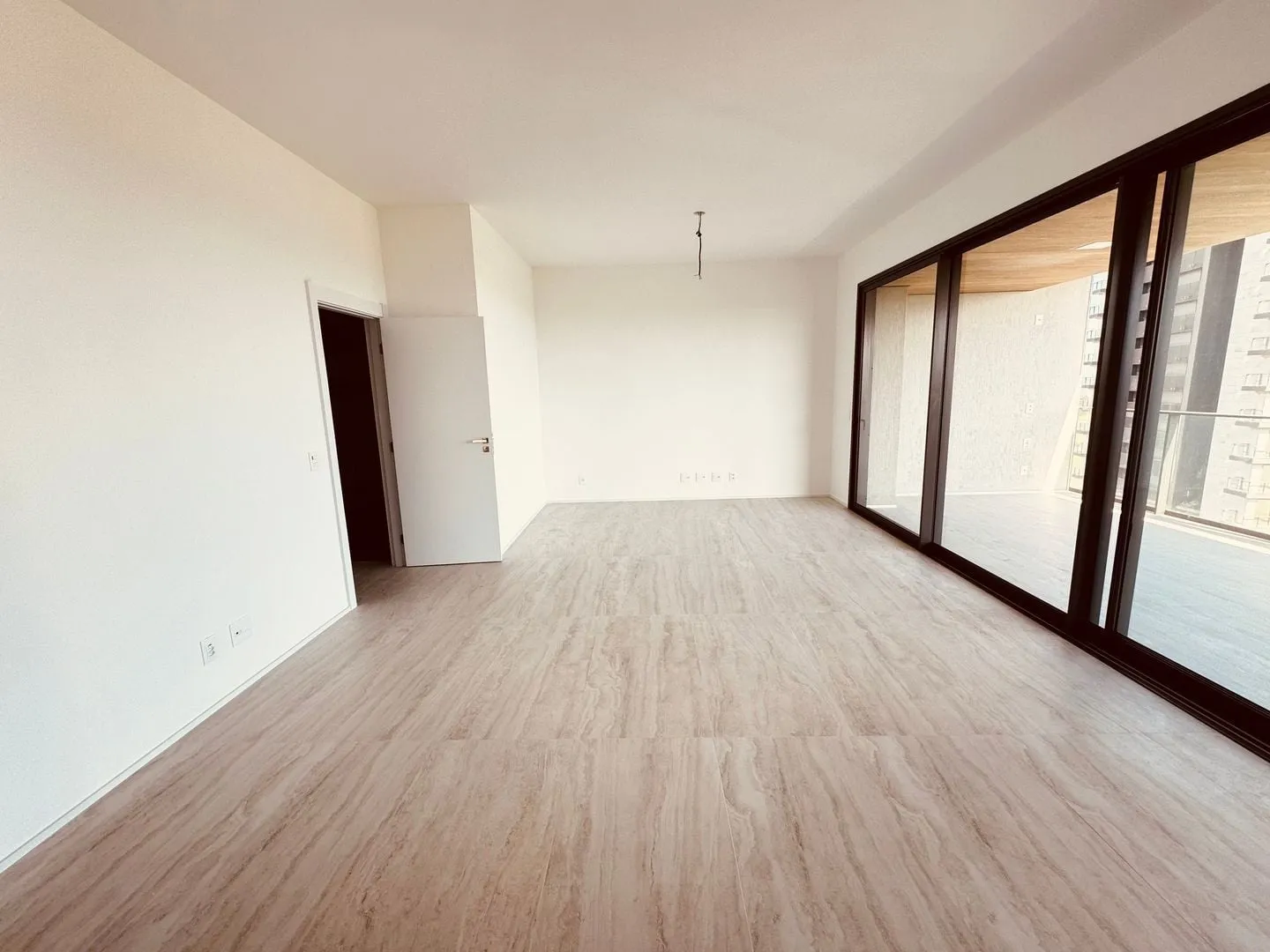 194 m² apartment with 4 en-suite rooms and gas stove — photo 16