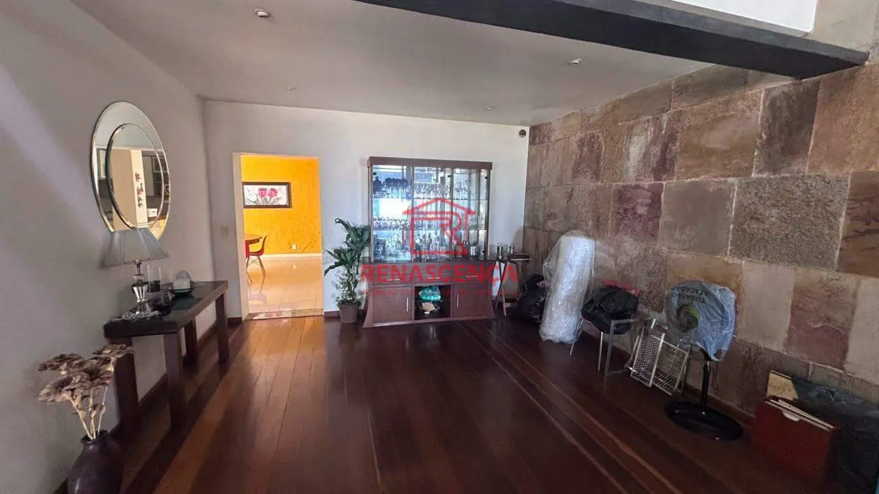 House with 4 bedrooms and 5 bathrooms and 3 parking spots — photo 14