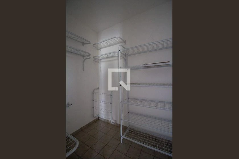 3-bedroom apartment with balcony and 2 parking spots — photo 50