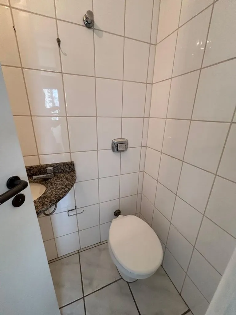 113 m² apartment with a bathtub and a water view — photo 33