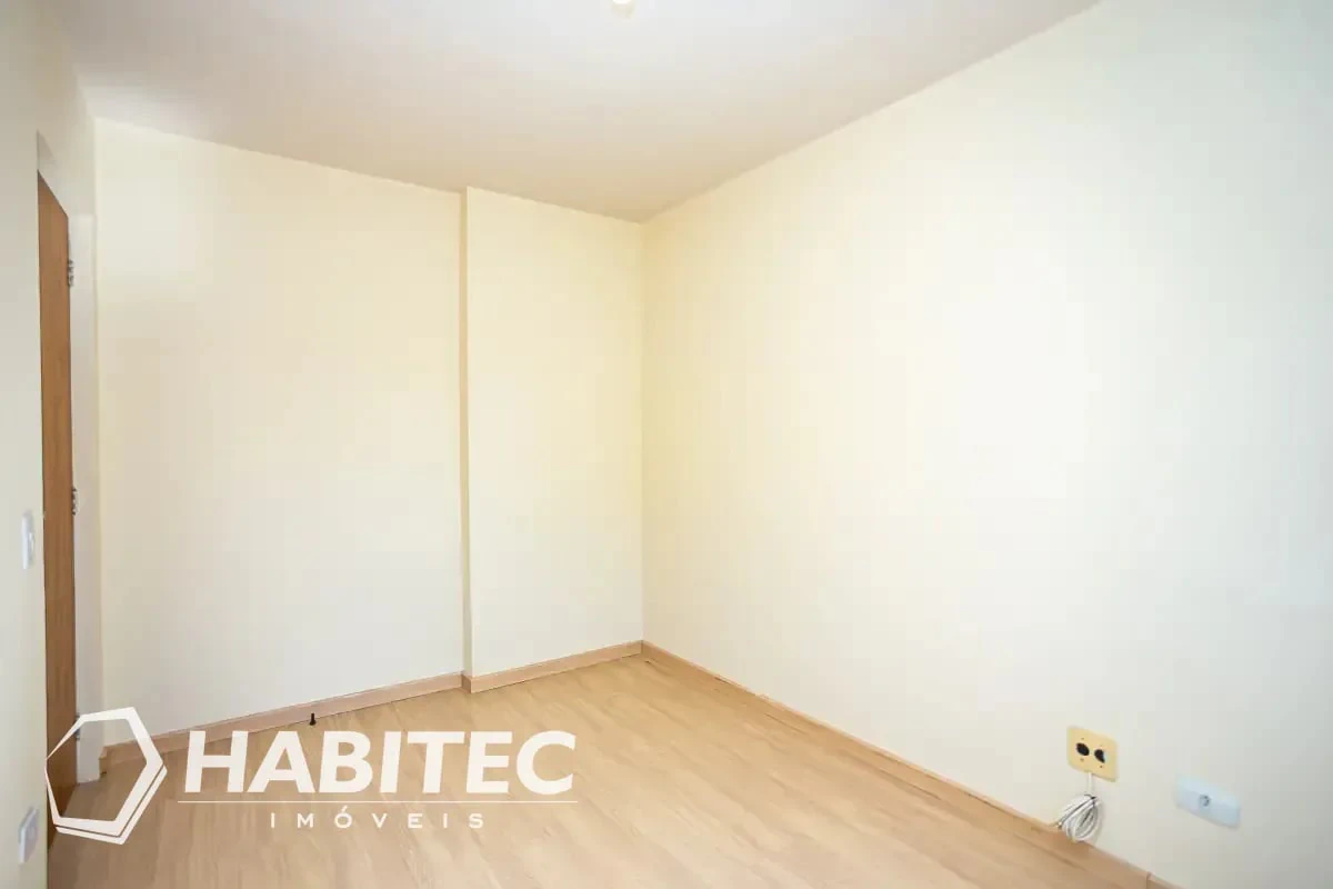 Квартира з 2 спальнями та дерев'яною підлогою або ламінатом — photo 11
