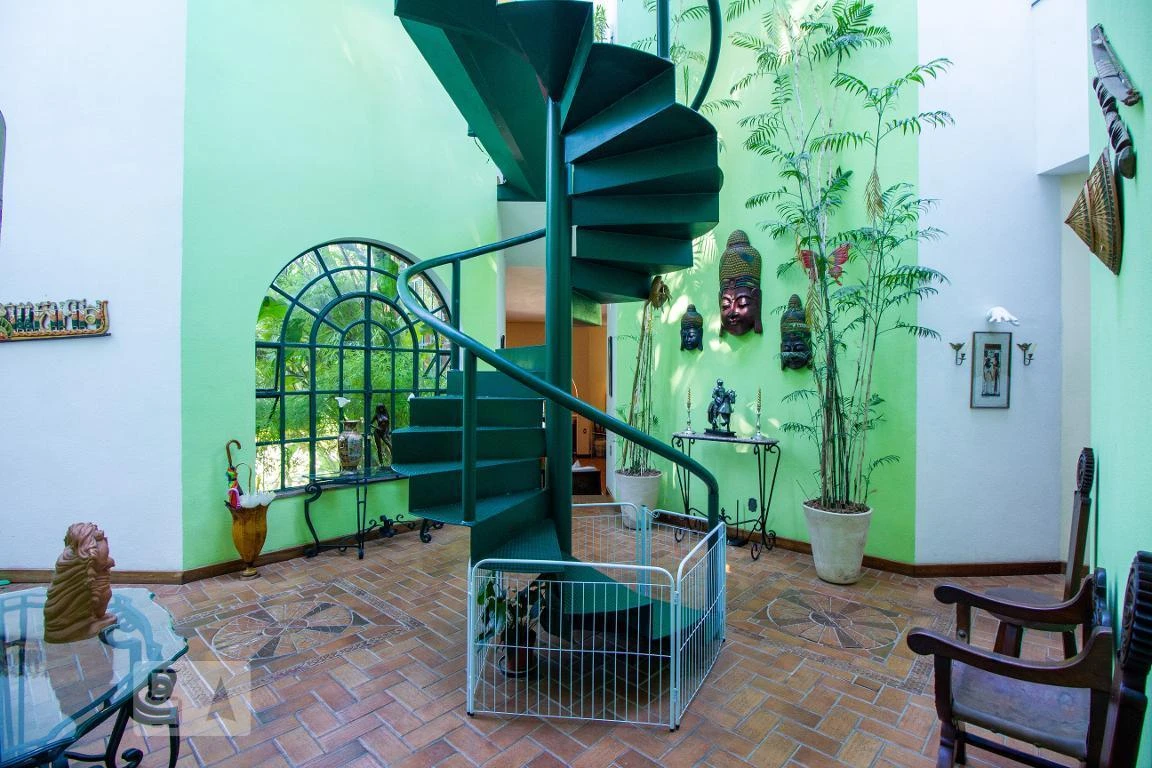 Casa de 600 m² com 4 quartos, 2 suítes e 5 banheiros — photo 31