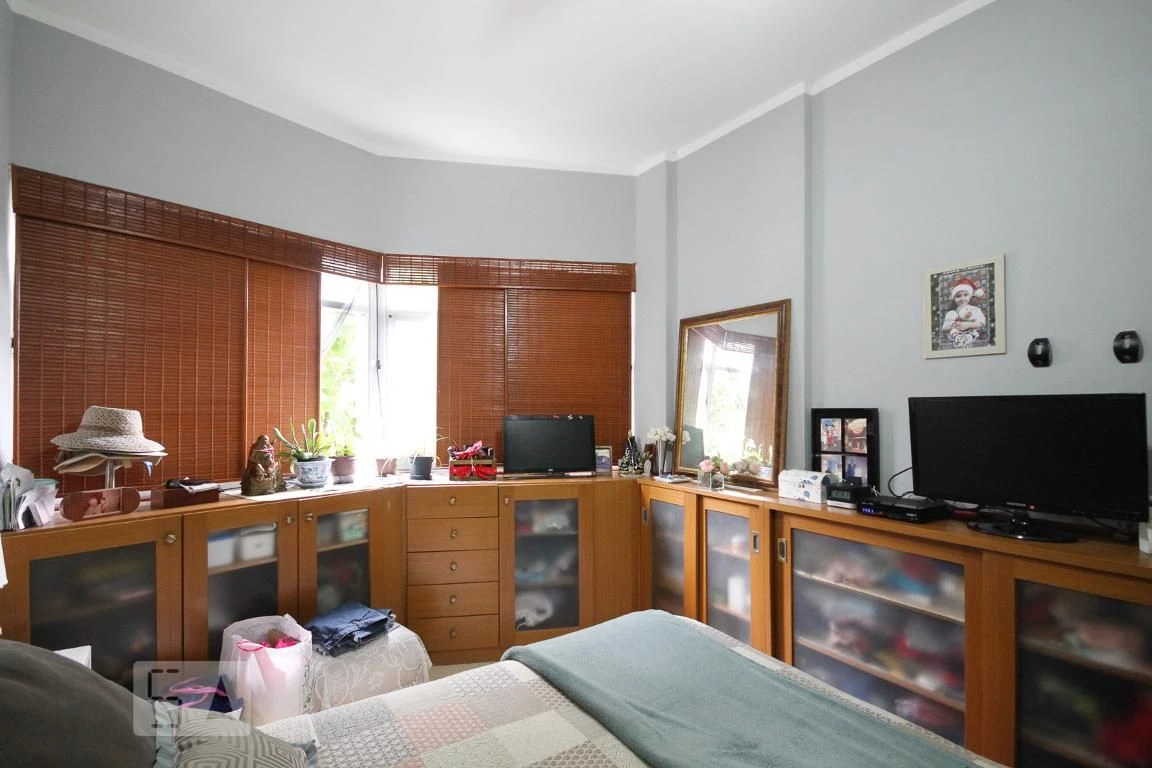 Apartamento amueblado con 3 dormitorios y cocina a gas — photo 24