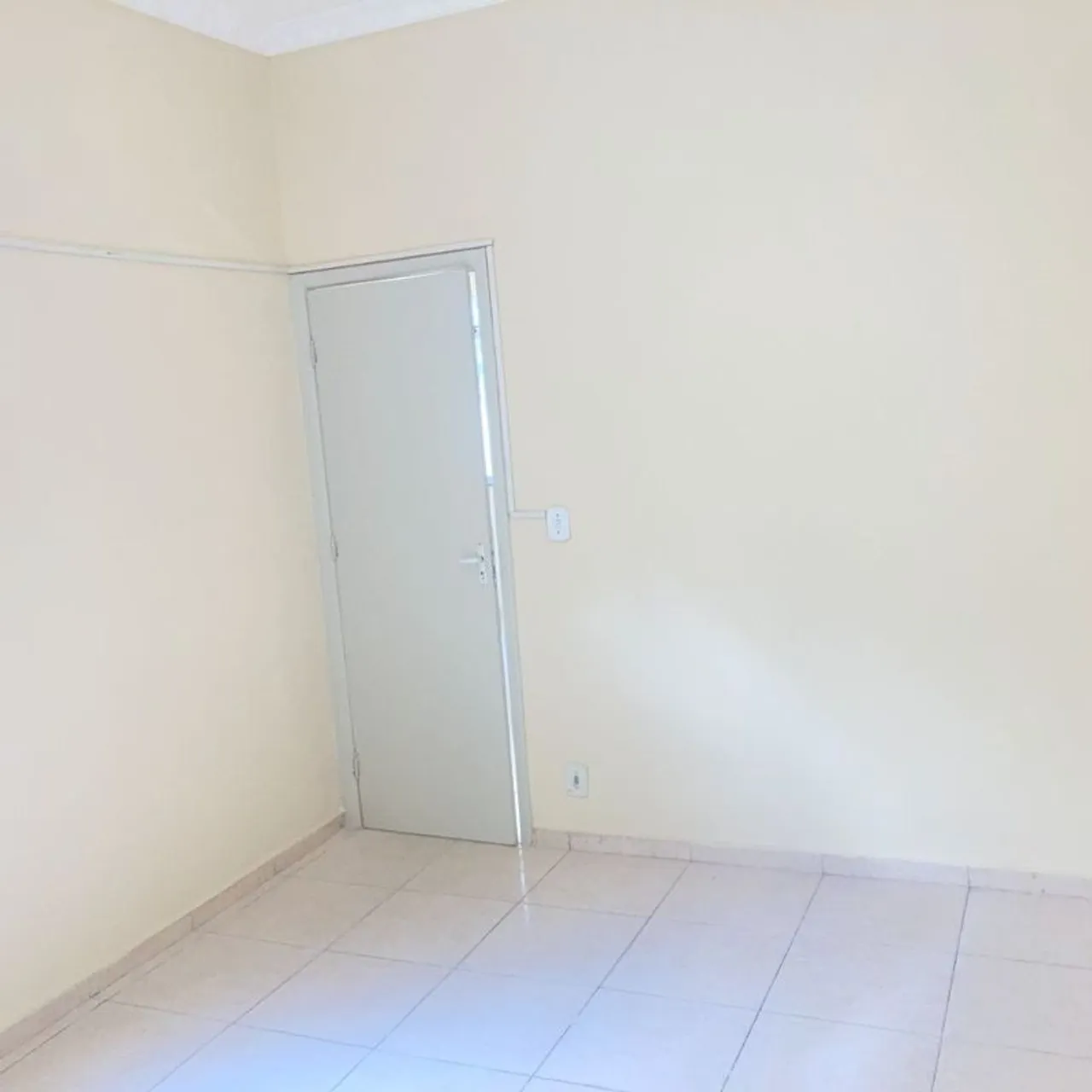 Unfurnished apartment with 2 bedrooms and 2 bathrooms — photo 14