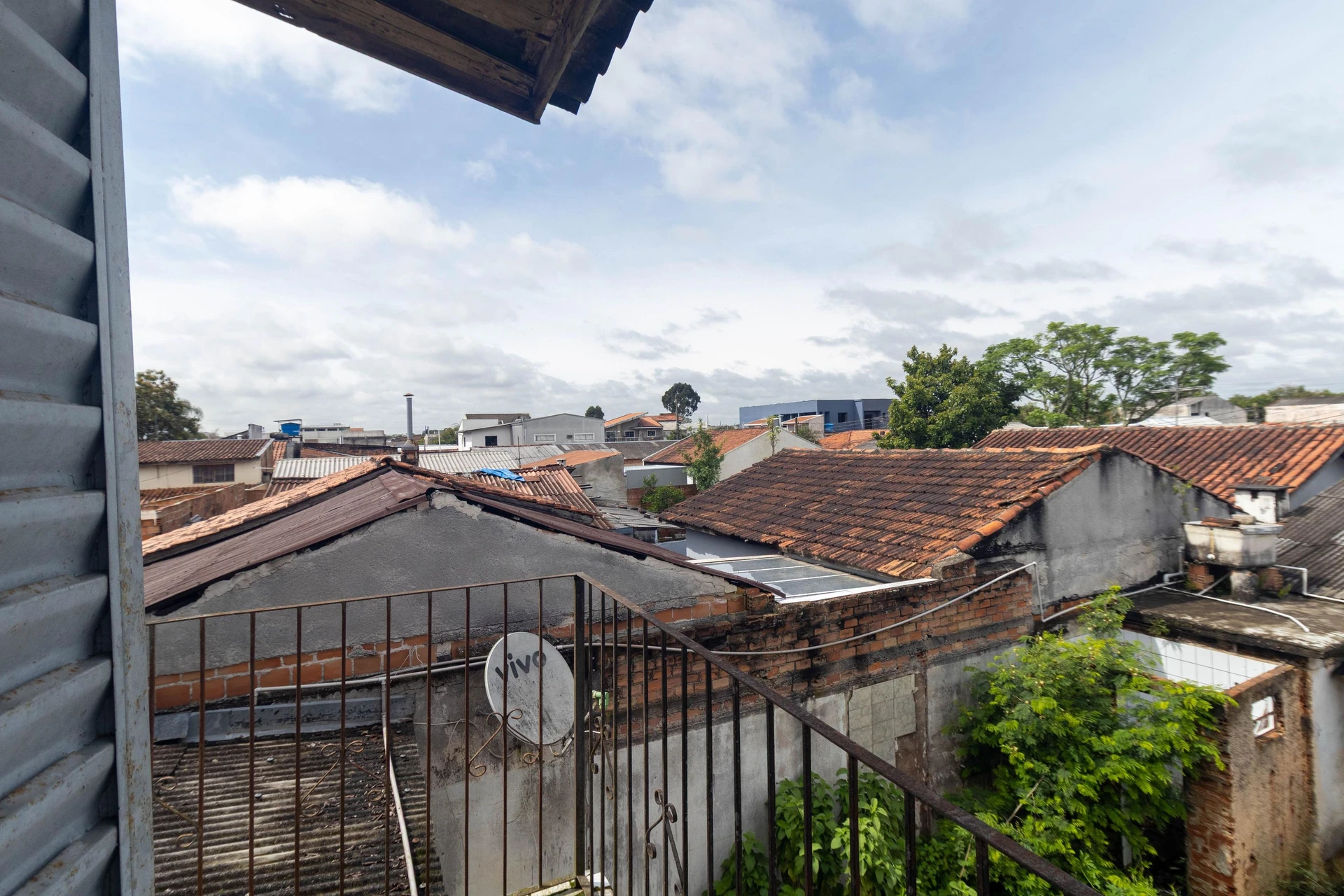 2-bedroom house with a garden in Curitiba — photo 14