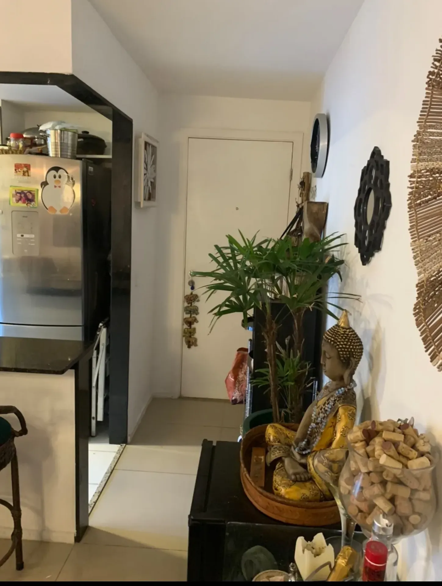 Furnished apartment, 74 m², with a glass-enclosed balcony — photo 47