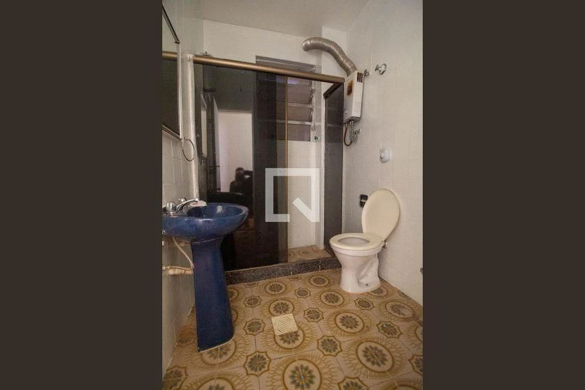 Rental apartment with 2 bedrooms and 2 bathrooms — photo 27