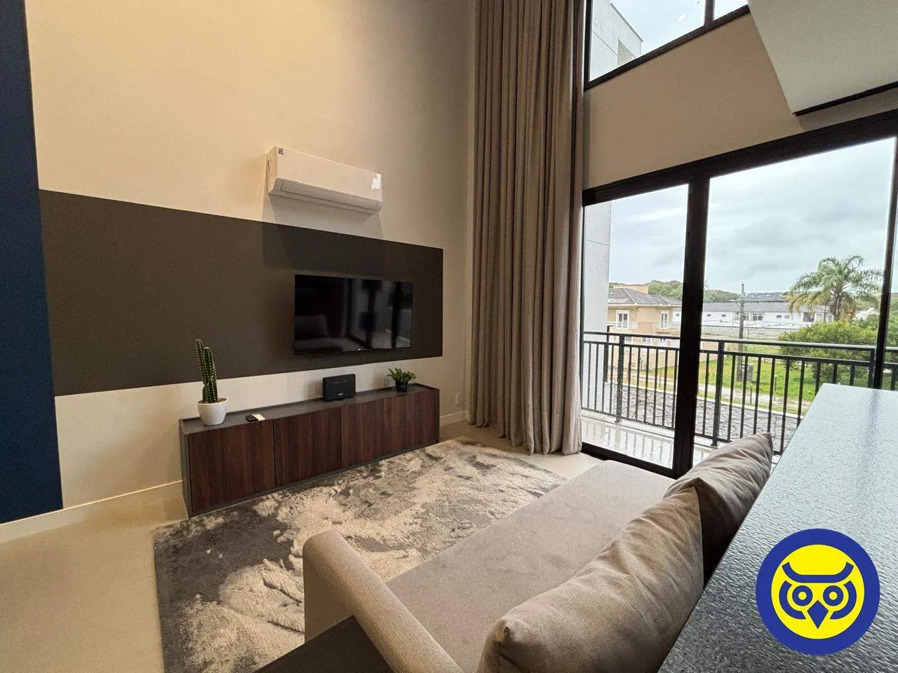 Furnished loft with mezzanine and 81 m² on the 2nd floor — photo 12