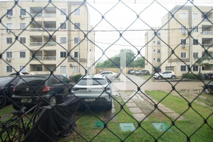 2-bedroom apartment in a building with a gym — photo 42