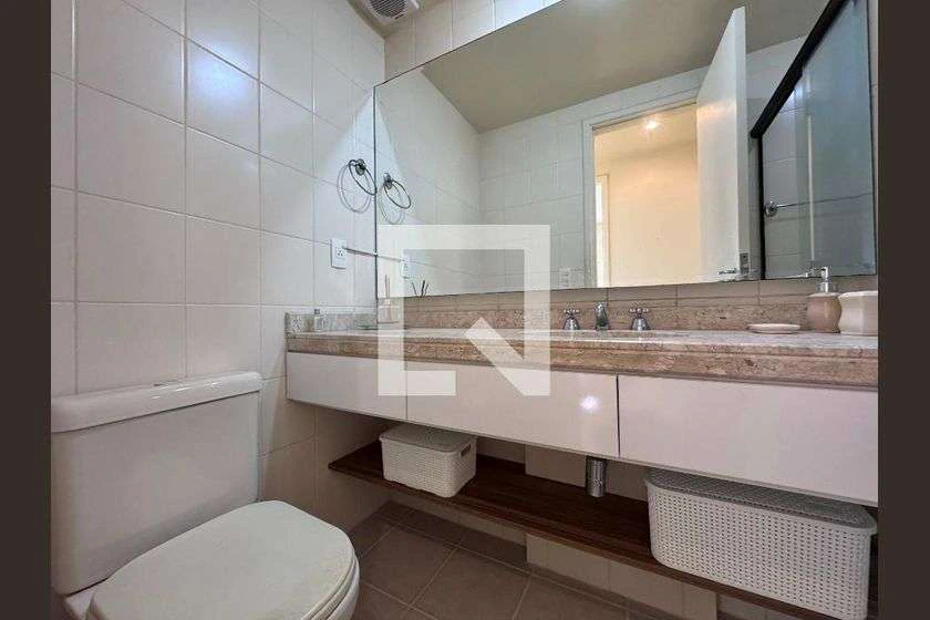 Мебльована квартира з 2 спальнями та балконом 75 м² — photo 26