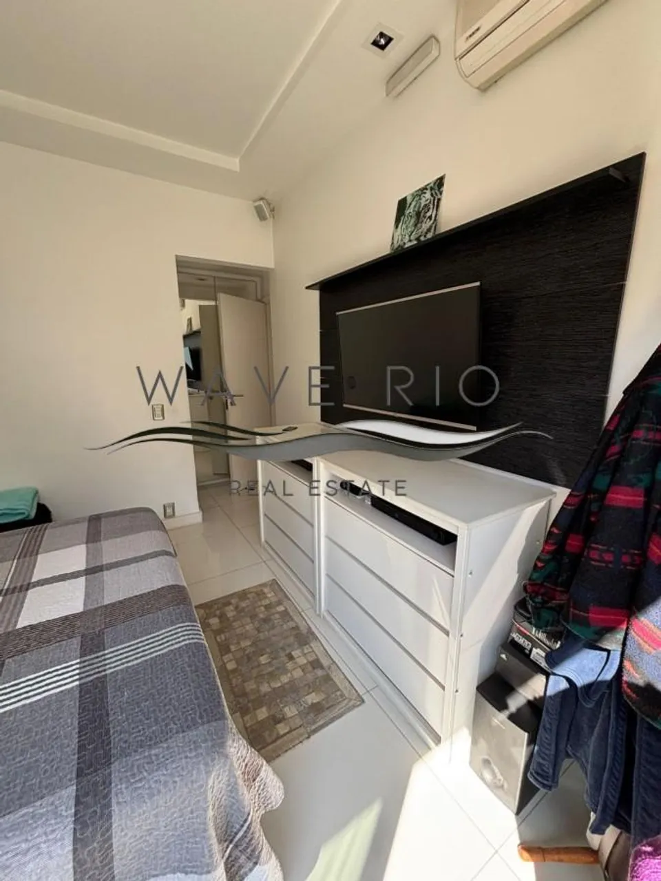 Apartamento mobiliado com 3 dormitórios e 4 banheiros — photo 18