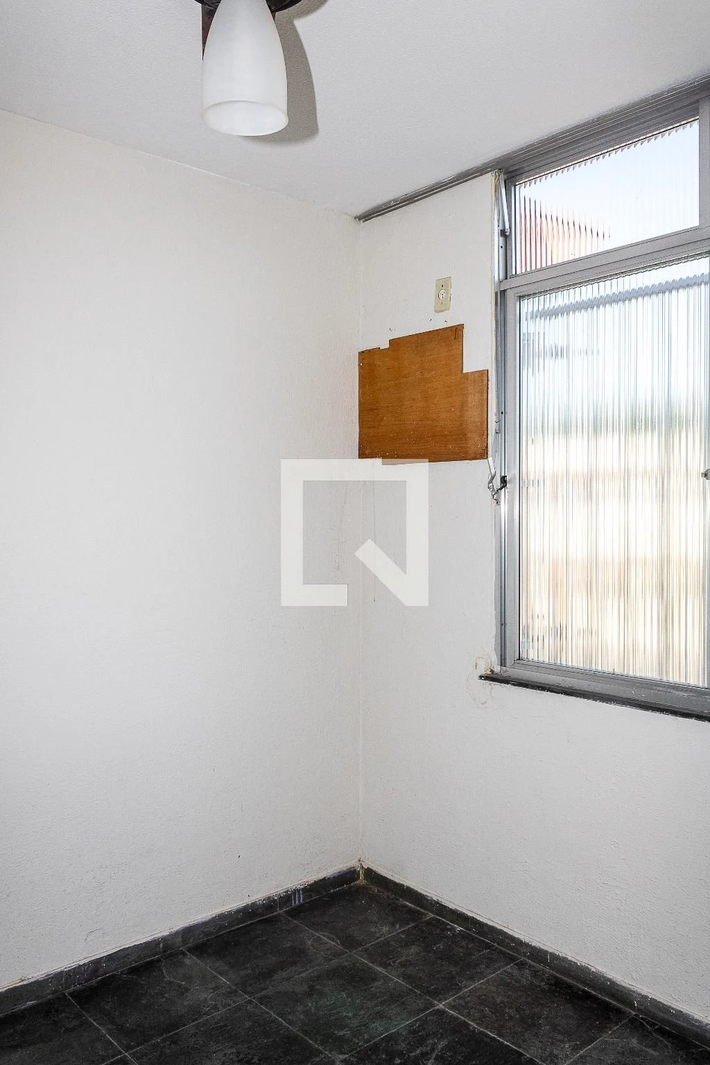 2-bedroom apartment in a building with a pool — photo 42