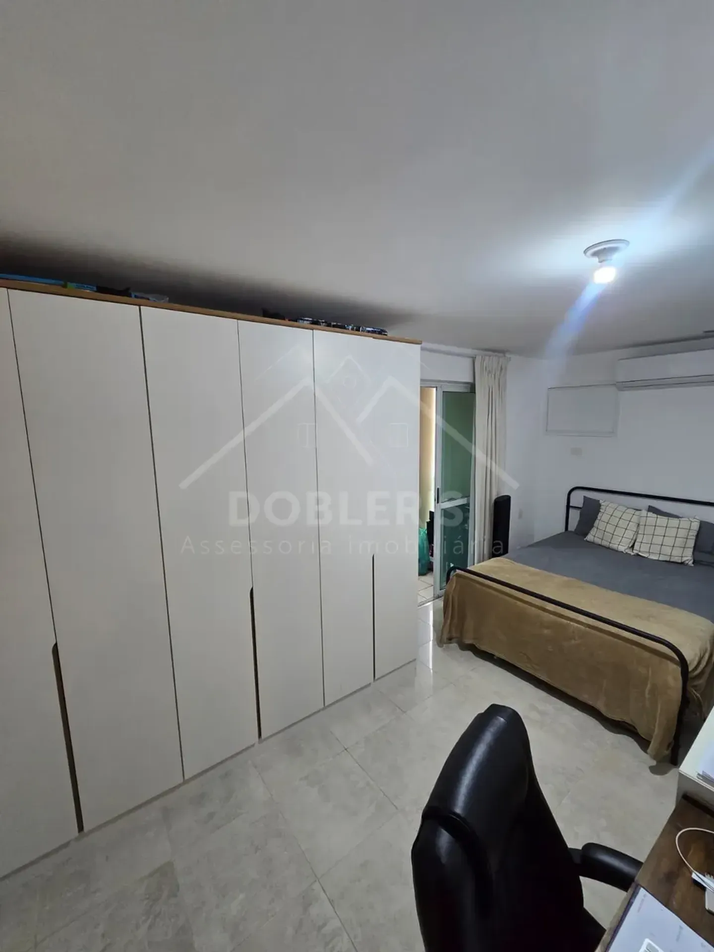 Apartamento mobiliado com 3 quartos e cozinha fechada — photo 23