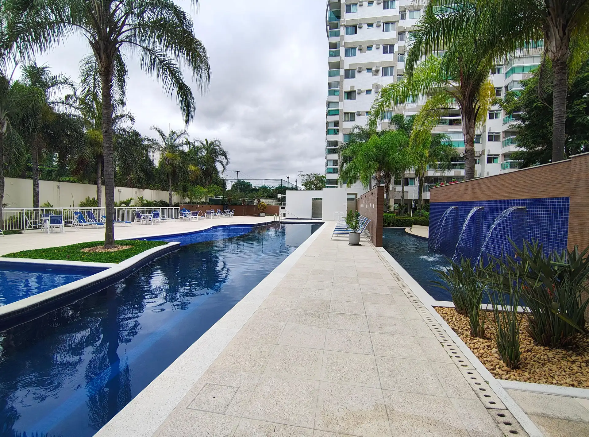 Rental apartment with 3 bedrooms and enclosed balcony — photo 24