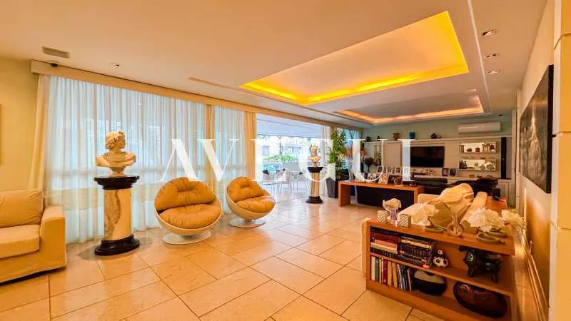 Житлова квартира з 5 спальнями-світами 363 м² — photo 10