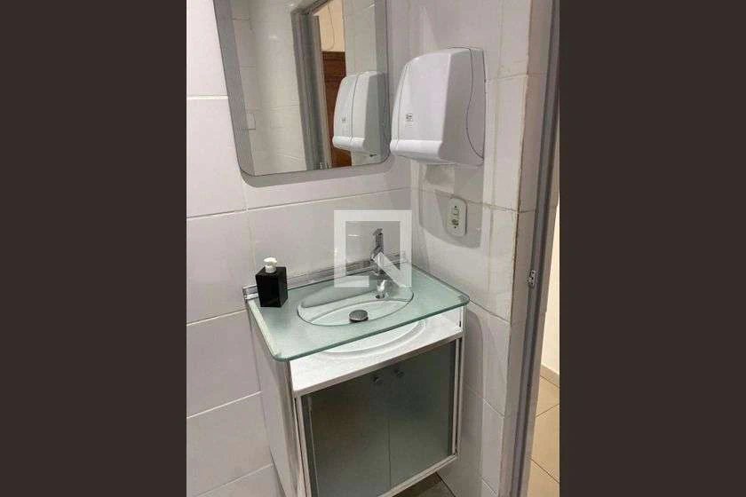 Kitnet de 30 m² com cozinha compacta — photo 3