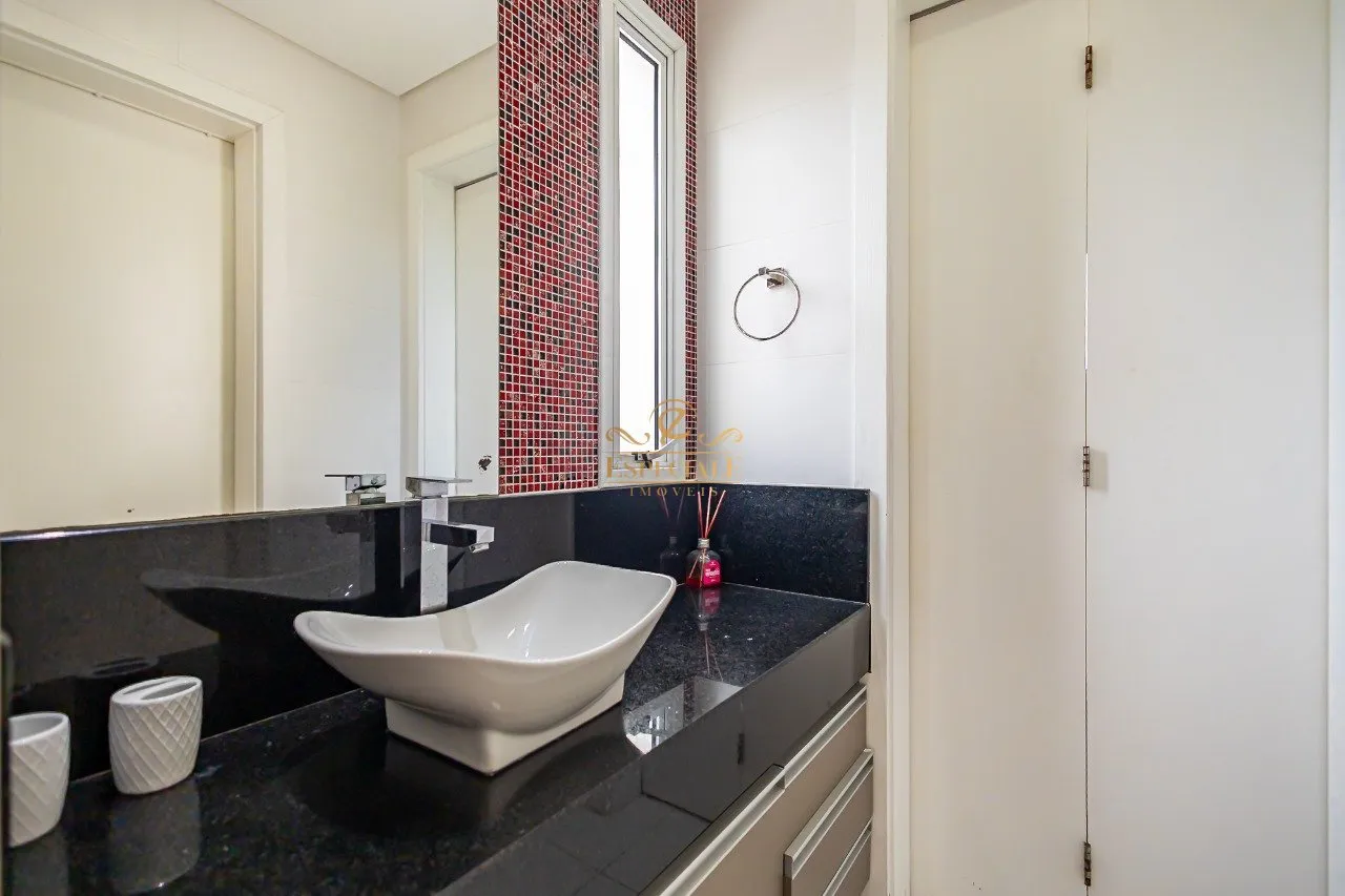 Condo house with 4 bedrooms and a private garden — photo 55