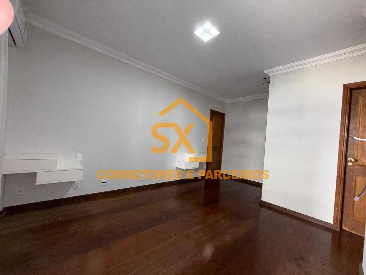 Apartment with 4 en-suite bedrooms and 210 m² gas kitchen — photo 7