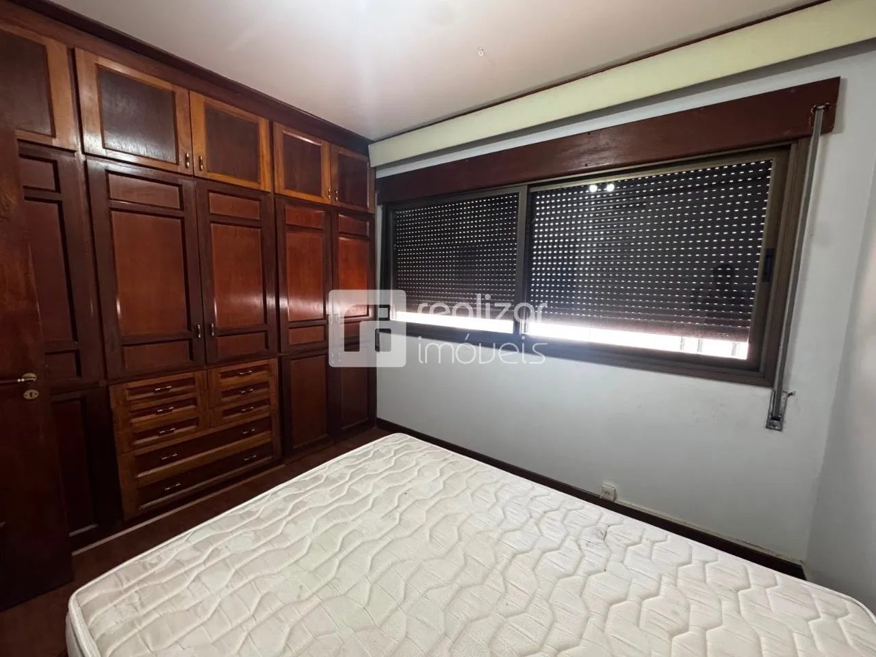 Apartamento de 290 m² com 4 dormitórios e varanda envidraçada — photo 7