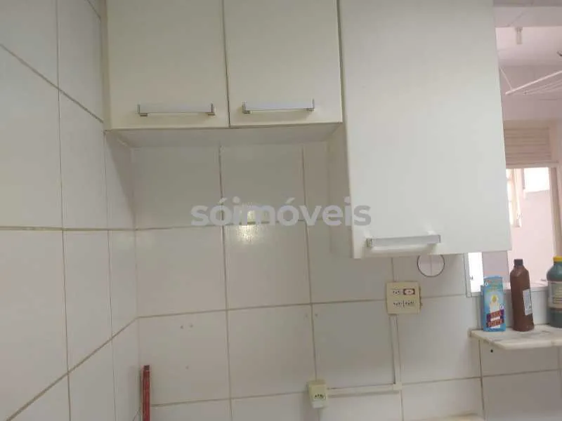 Apartamento no 2º andar com piso de madeira ou laminado — photo 30