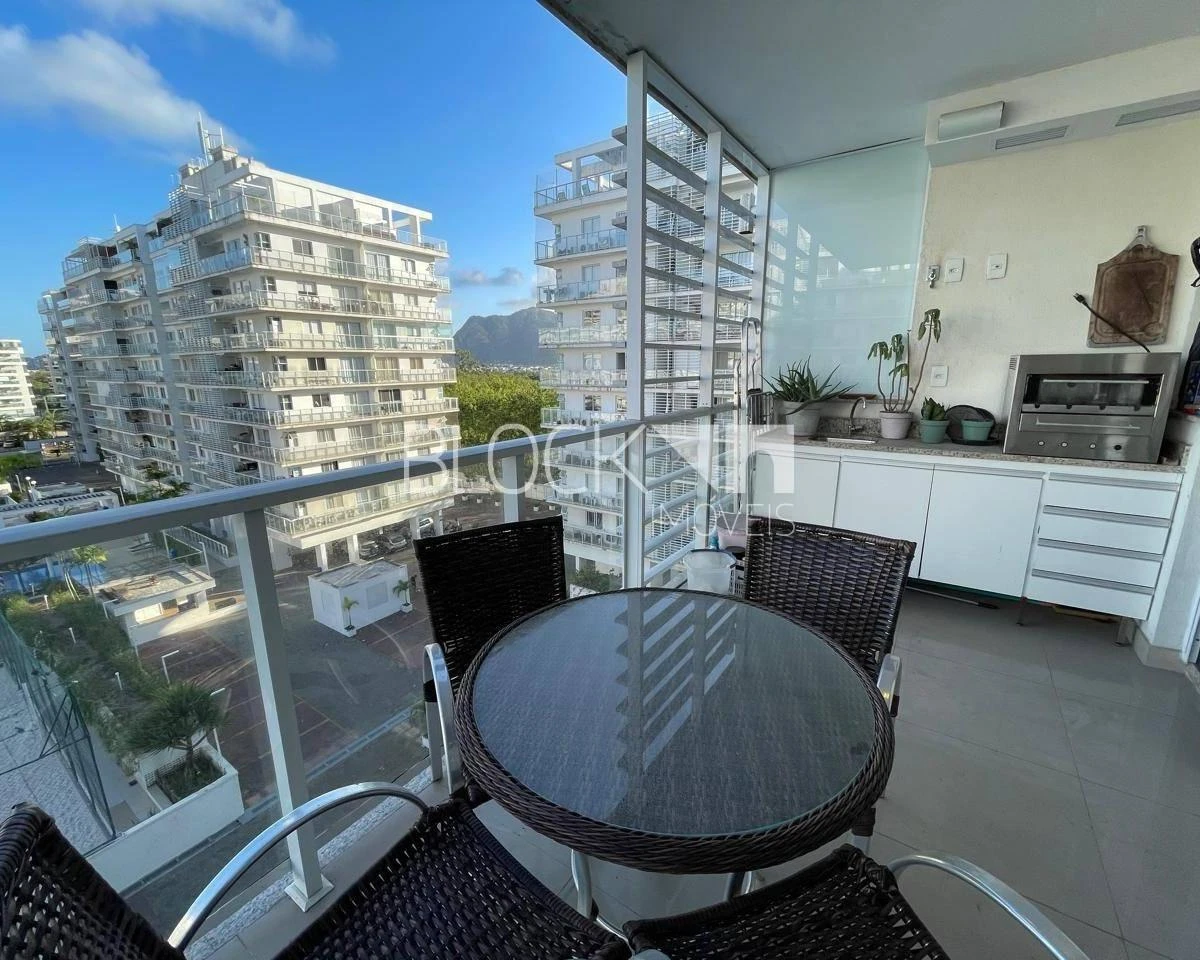 Furnished apartment, 91 m², with a mountain view — photo 3