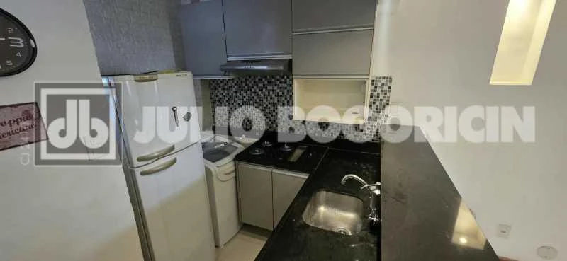 Furnished 44 m² apartment with open-plan kitchen — photo 5