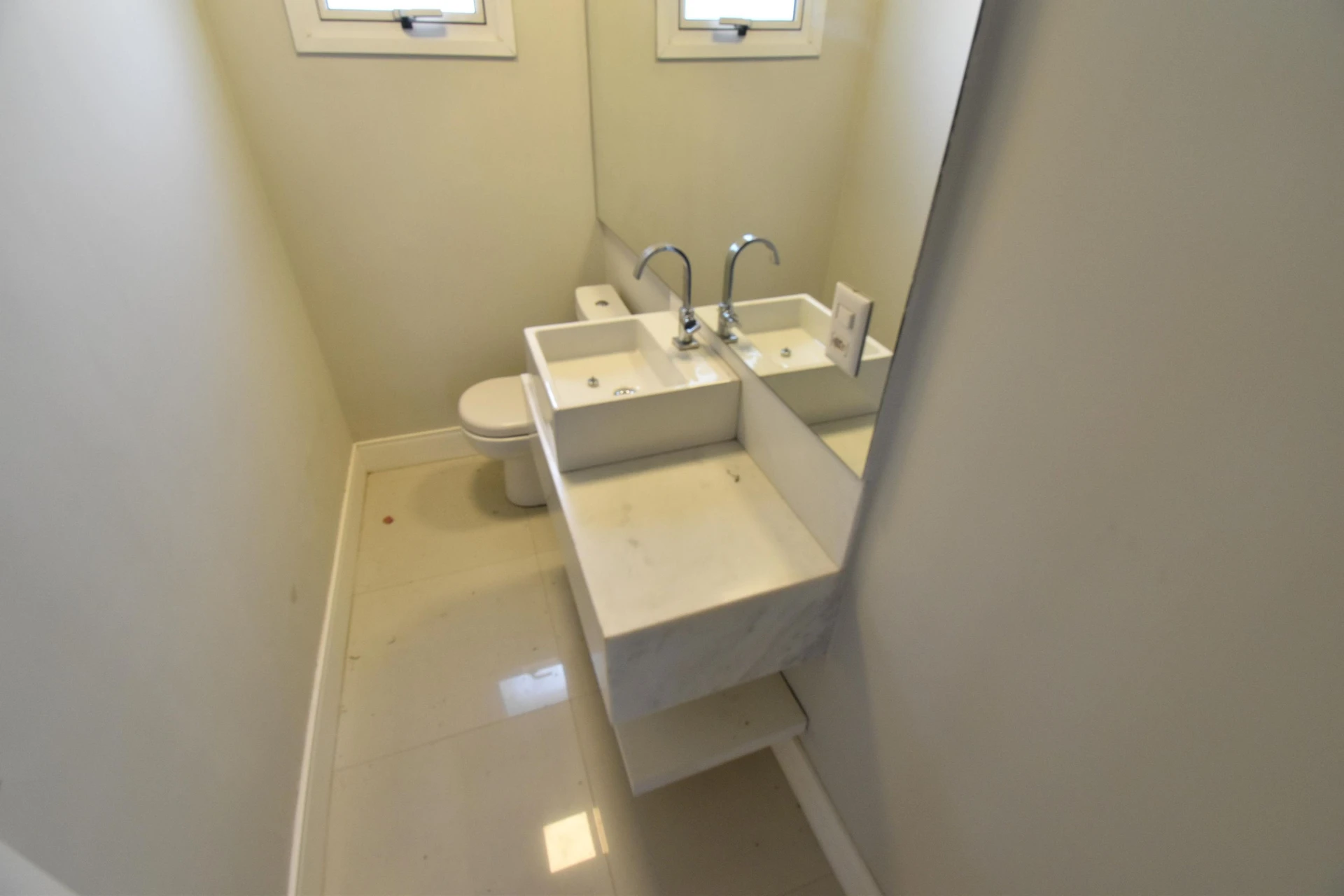 House, 411 m², with a bathtub — photo 8