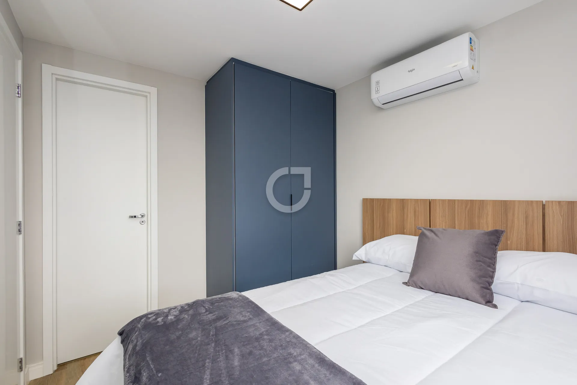 Apartamento amueblado de 1 dormitorio con cocina integrada — photo 12