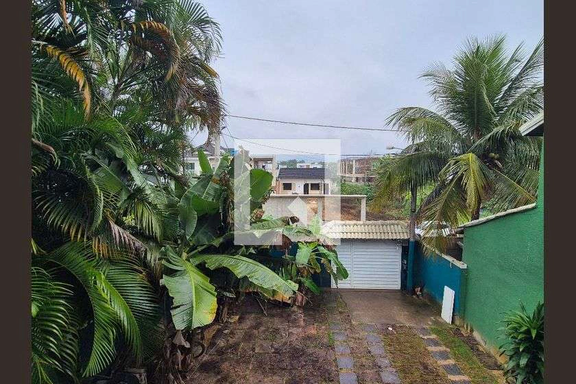 Condominium house with 4 bedrooms and a gas stove — photo 26