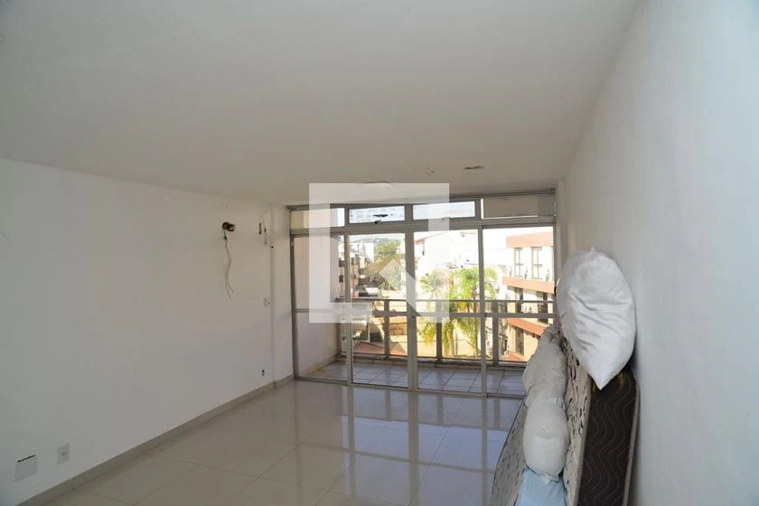 Top-floor rental with 4 bedrooms and 200 m² — photo 24