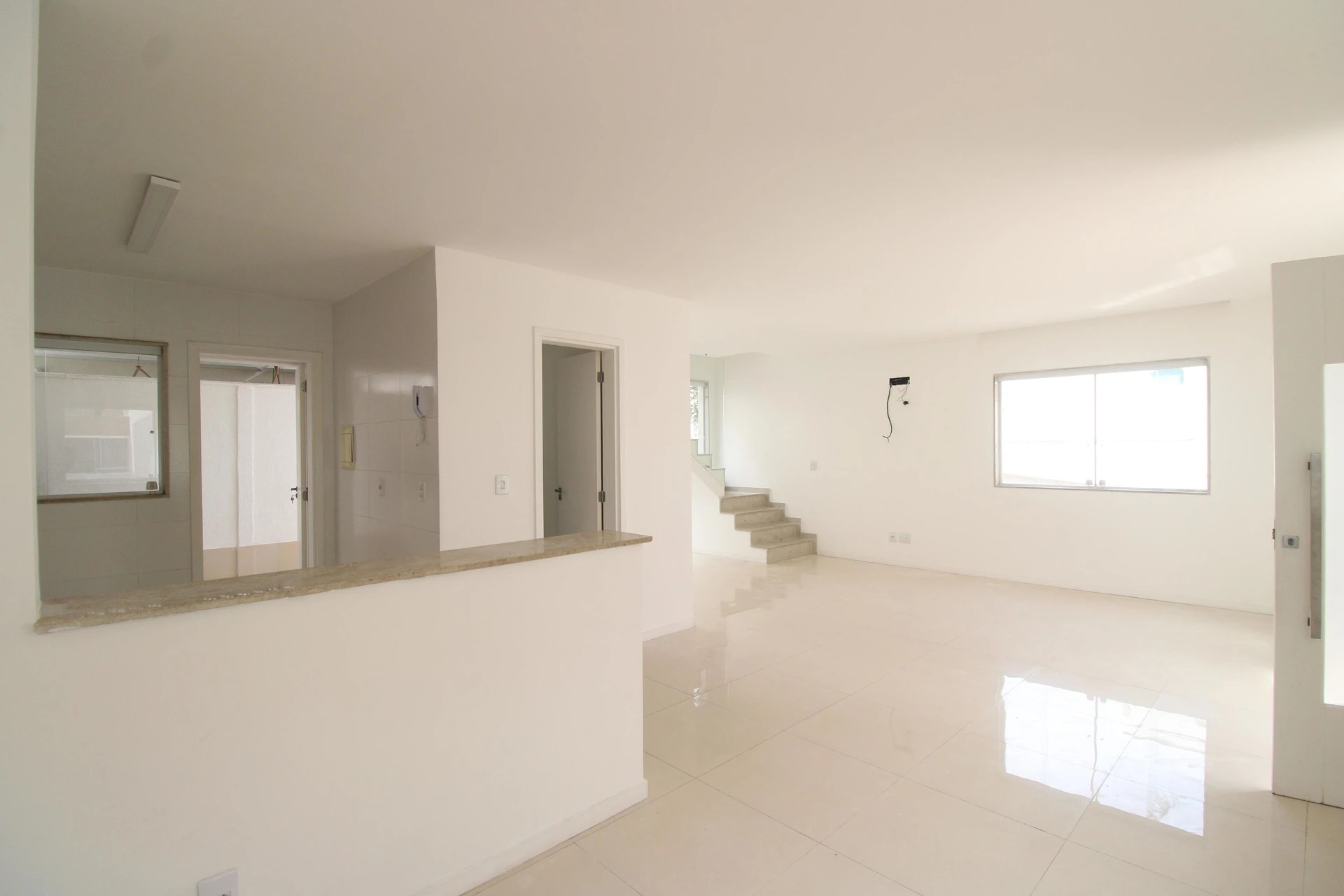 3-bedroom house with a grill on the balcony — photo 15