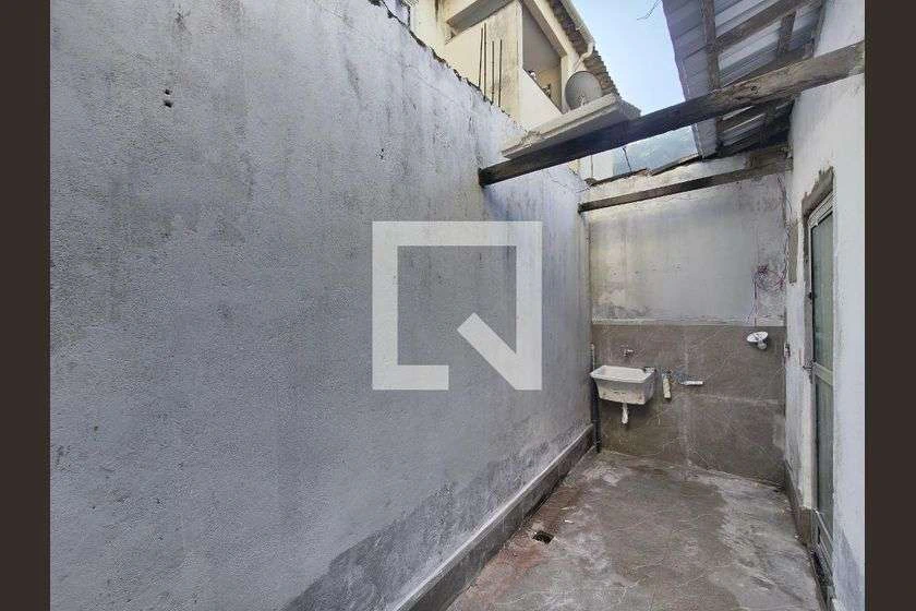 Casa em condomínio com 2 quartos e varanda — photo 13